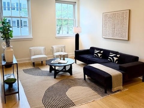 380 Bunker Hill St # 202