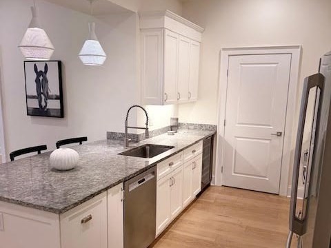 380 Bunker Hill St # 202