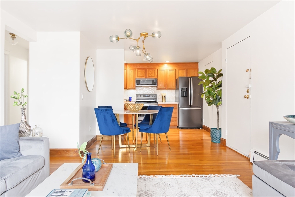 14 Riverside St # 1 Unit: 3-1