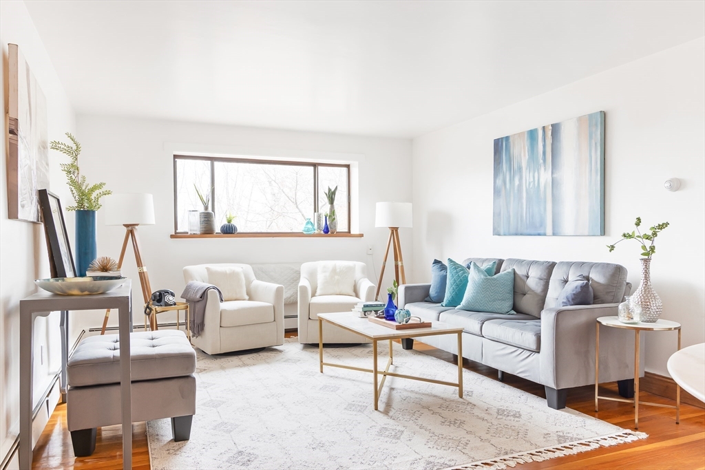 14 Riverside St # 1 Unit: 3-1