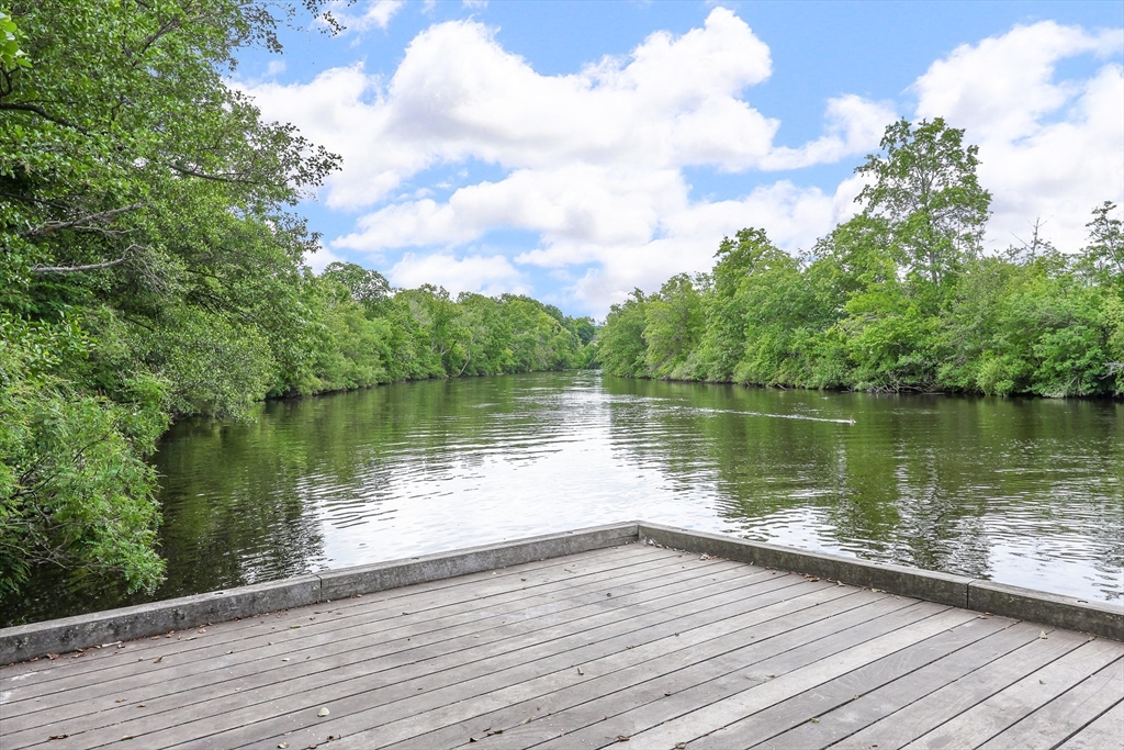 14 Riverside St # 1 Unit: 3-1