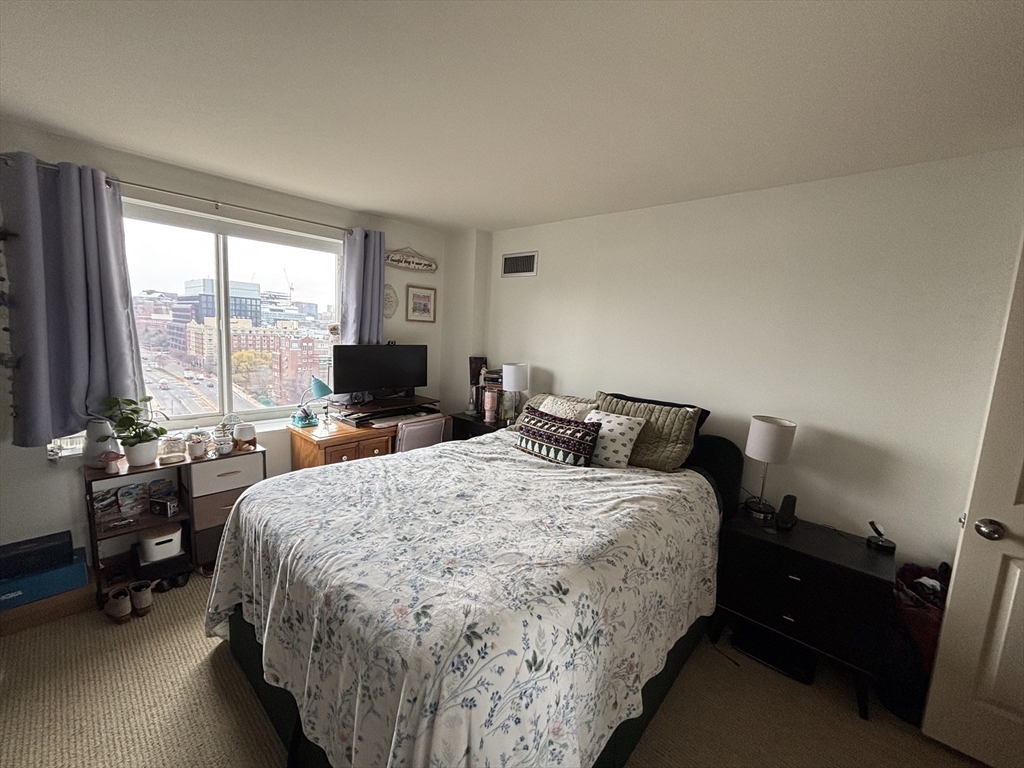 8-12 Museum Way # 1307