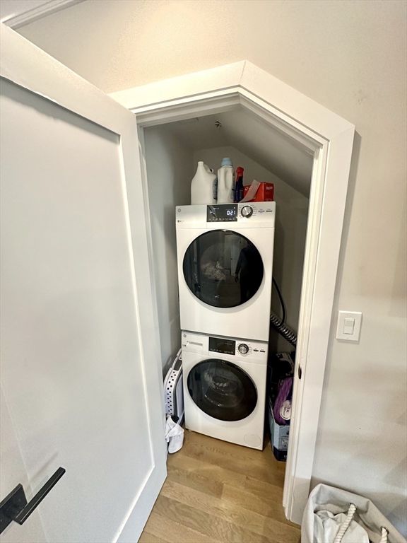 32 Blaine Street # 1