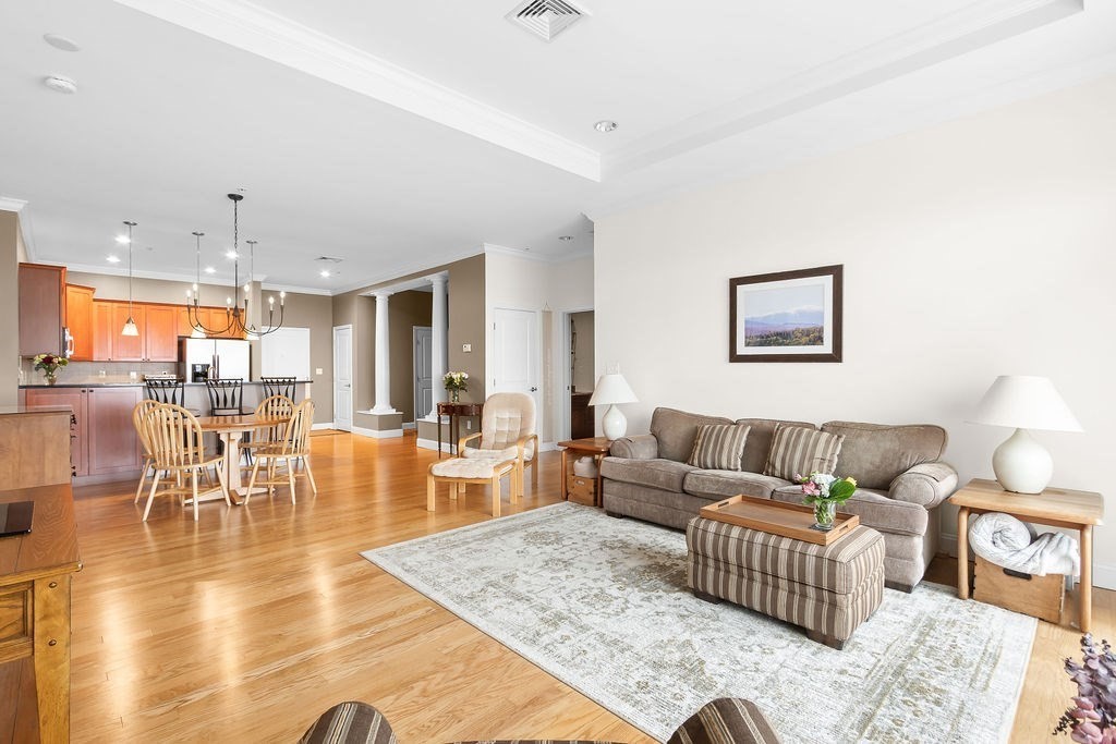500 Union Street # 5404