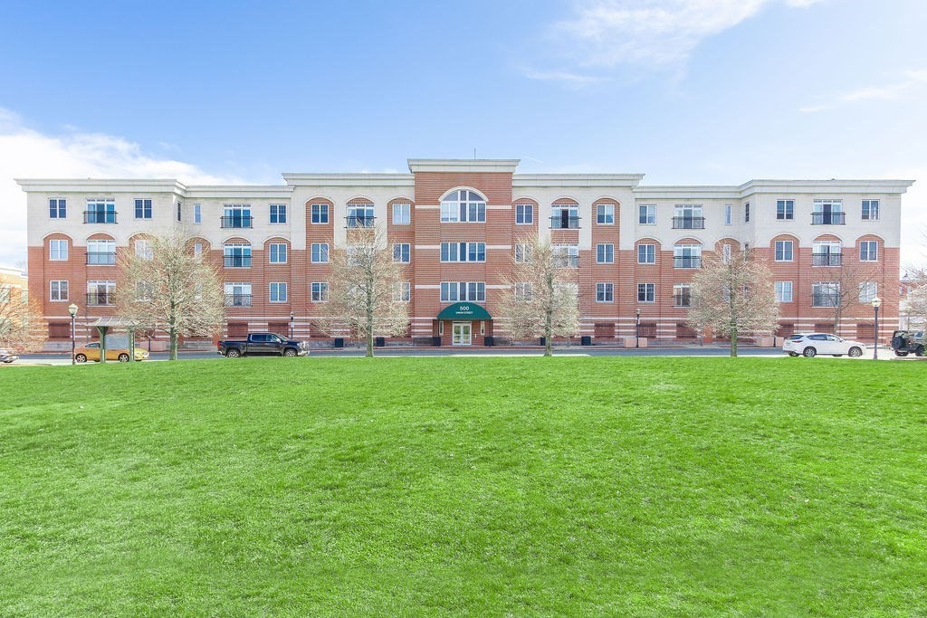 500 Union Street # 5404