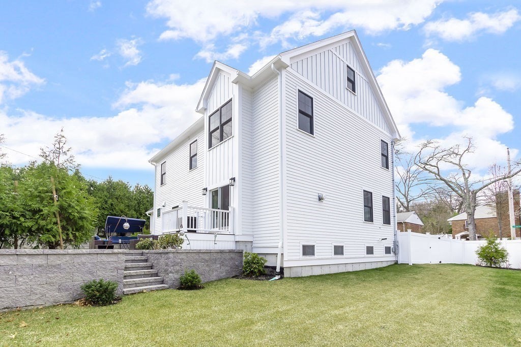 1 Marlin Rd