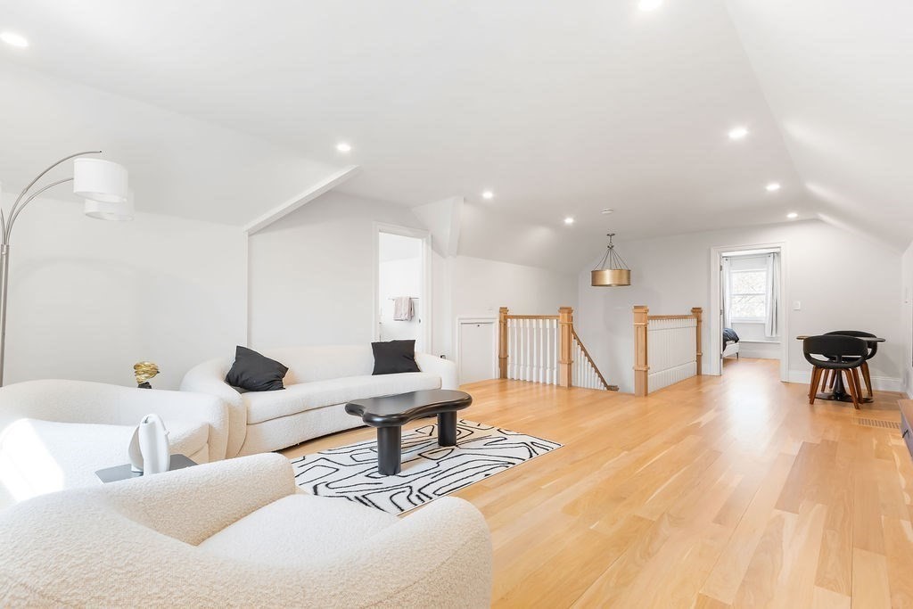 1 Marlin Rd