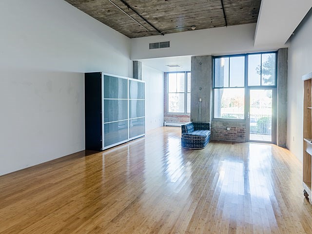 156 Porter Unit: Street