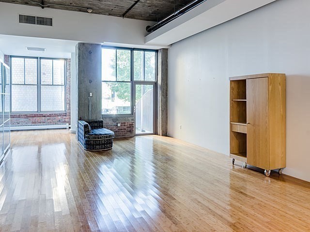 156 Porter Unit: Street