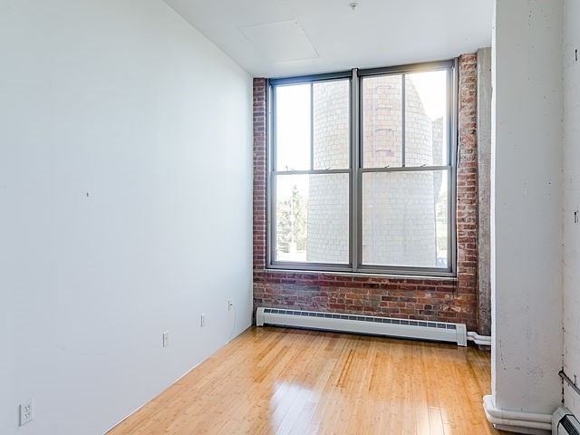 156 Porter Unit: Street