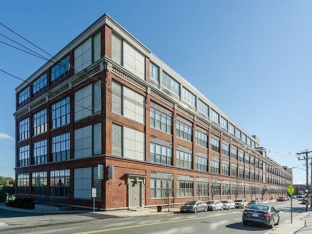 156 Porter Unit: Street