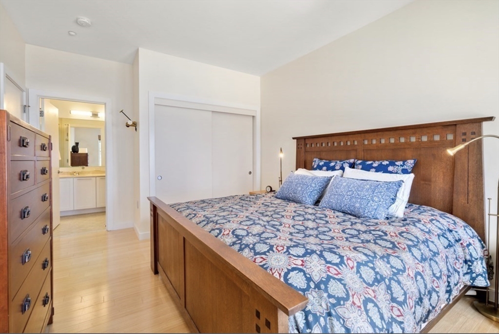 99 Chestnut Hill Ave # 321