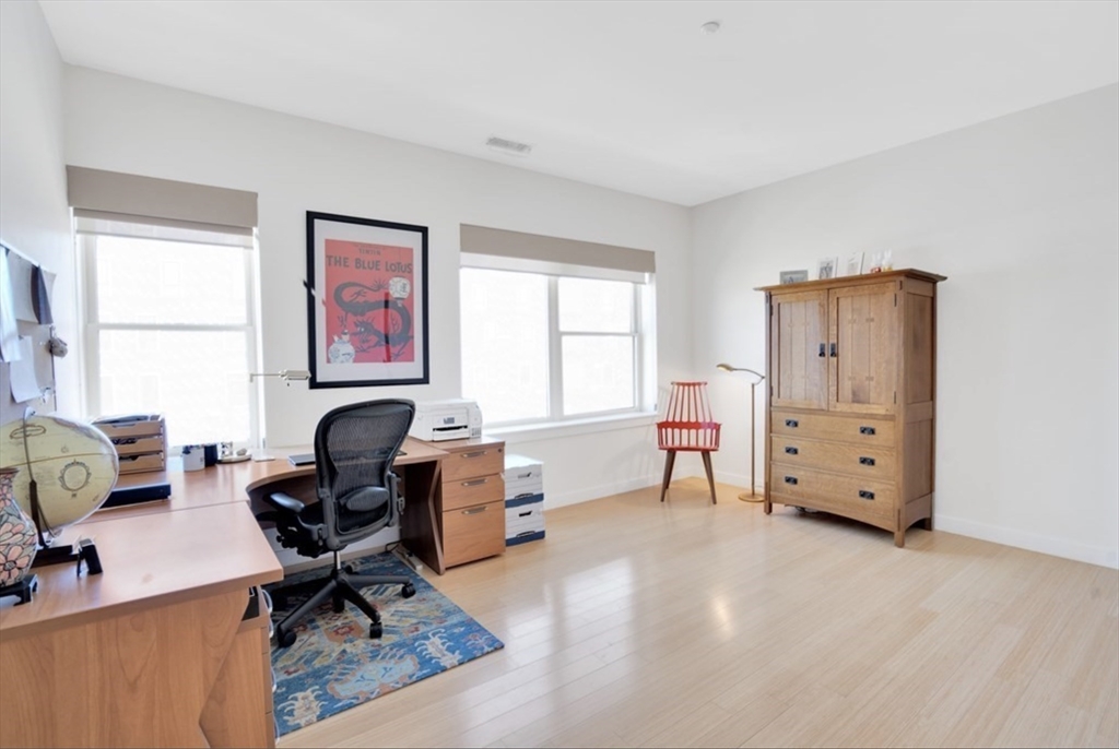 99 Chestnut Hill Ave # 321