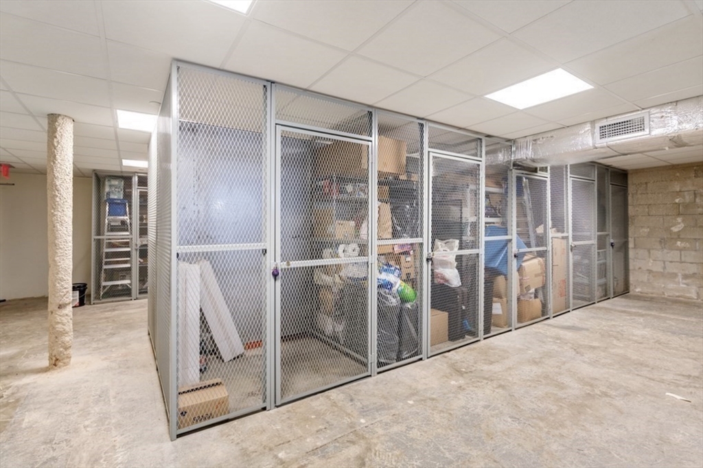 99 Chestnut Hill Ave # 321