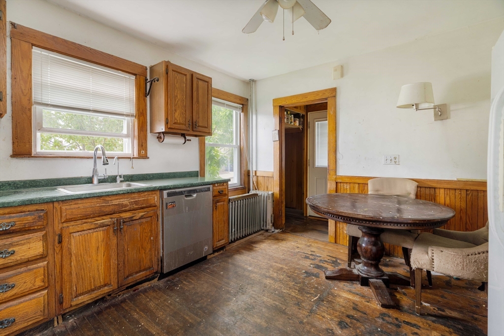 42-44 Ten Hills Road