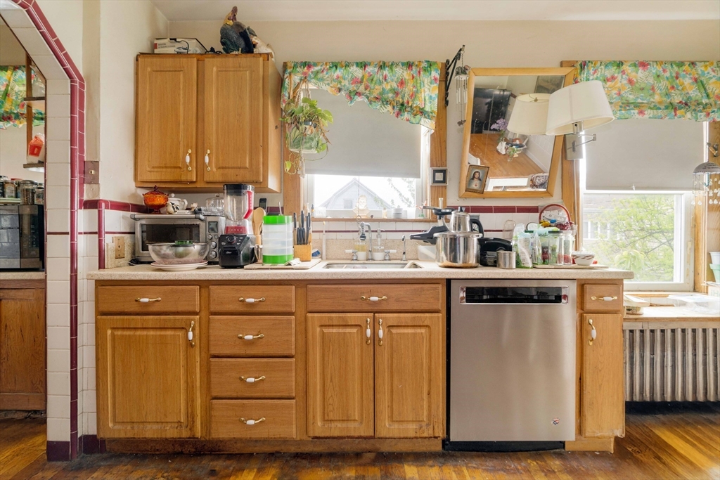 42-44 Ten Hills Road