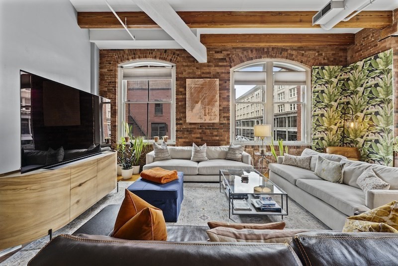 150 Lincoln Steet # 2A