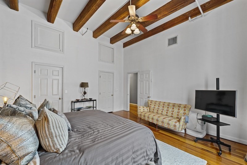 150 Lincoln Steet # 2A