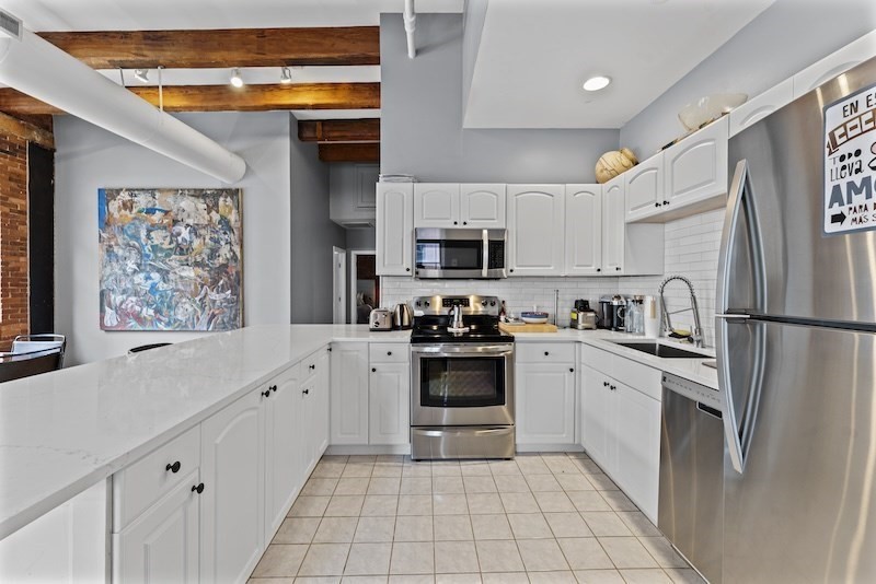 150 Lincoln Steet # 2A