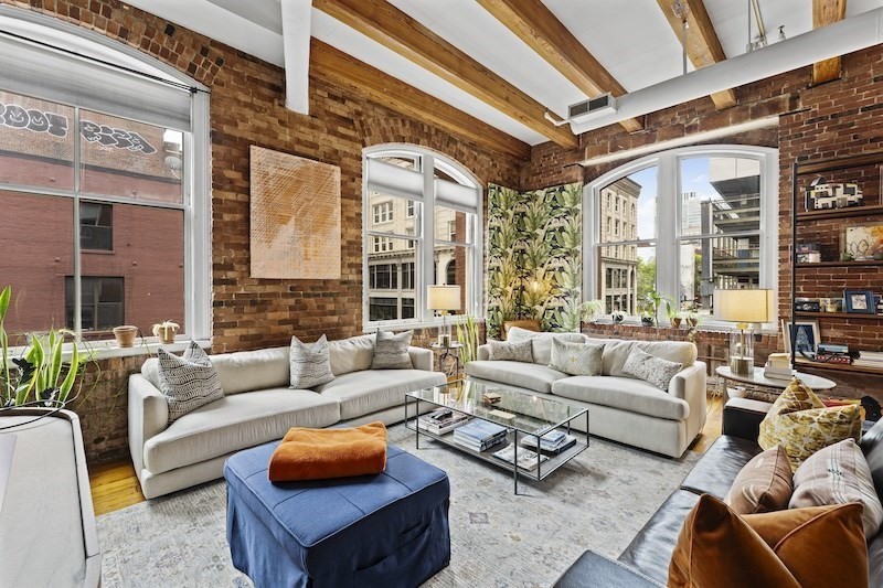 150 Lincoln Steet # 2A