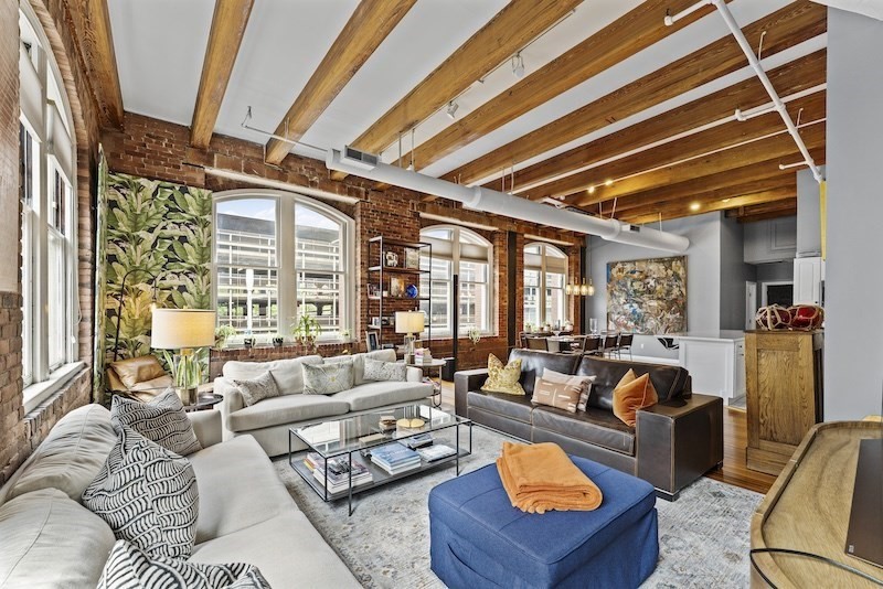 150 Lincoln Steet # 2A