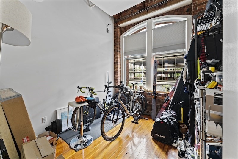 150 Lincoln Steet # 2A