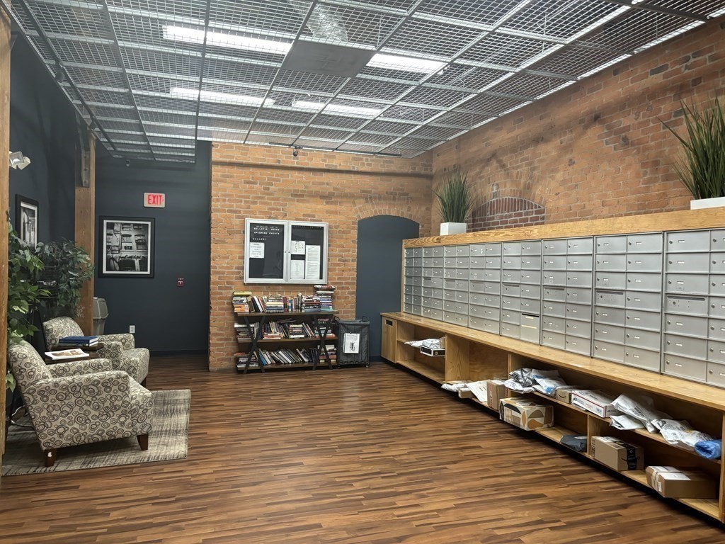 60 Dudley Street # 301