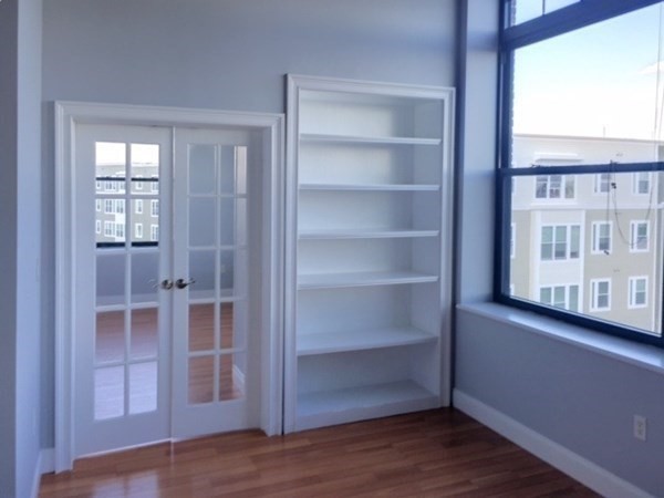 60 Dudley Street # 301