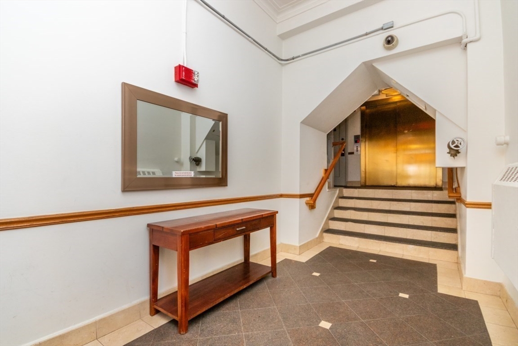 1450 Beacon St # 603