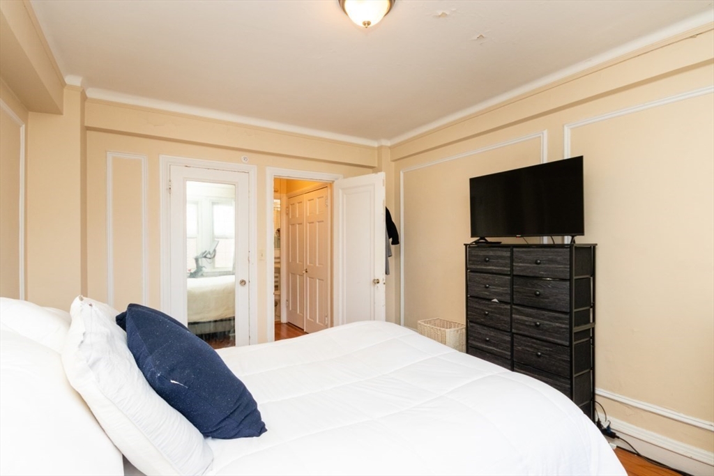 1450 Beacon St # 603