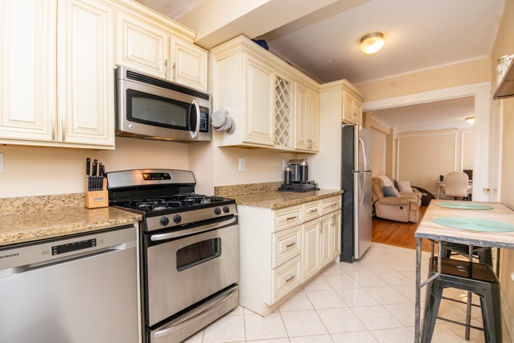 1450 Beacon St # 603