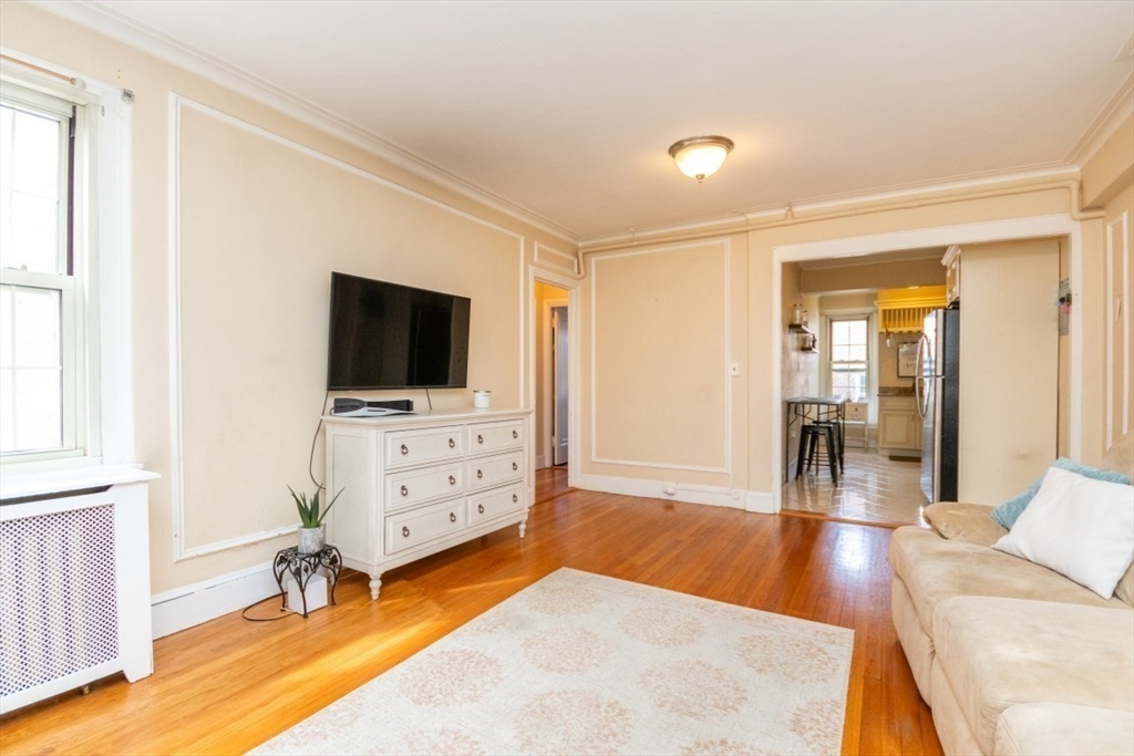 1450 Beacon St # 603