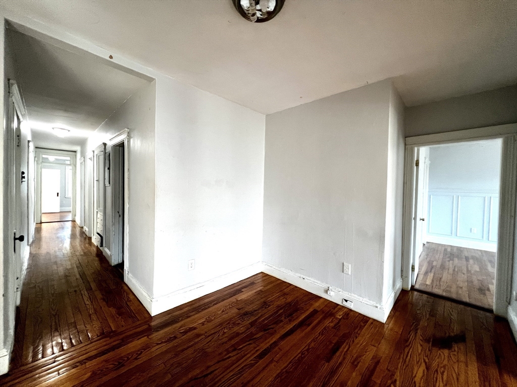 76 Babcock Street # 3