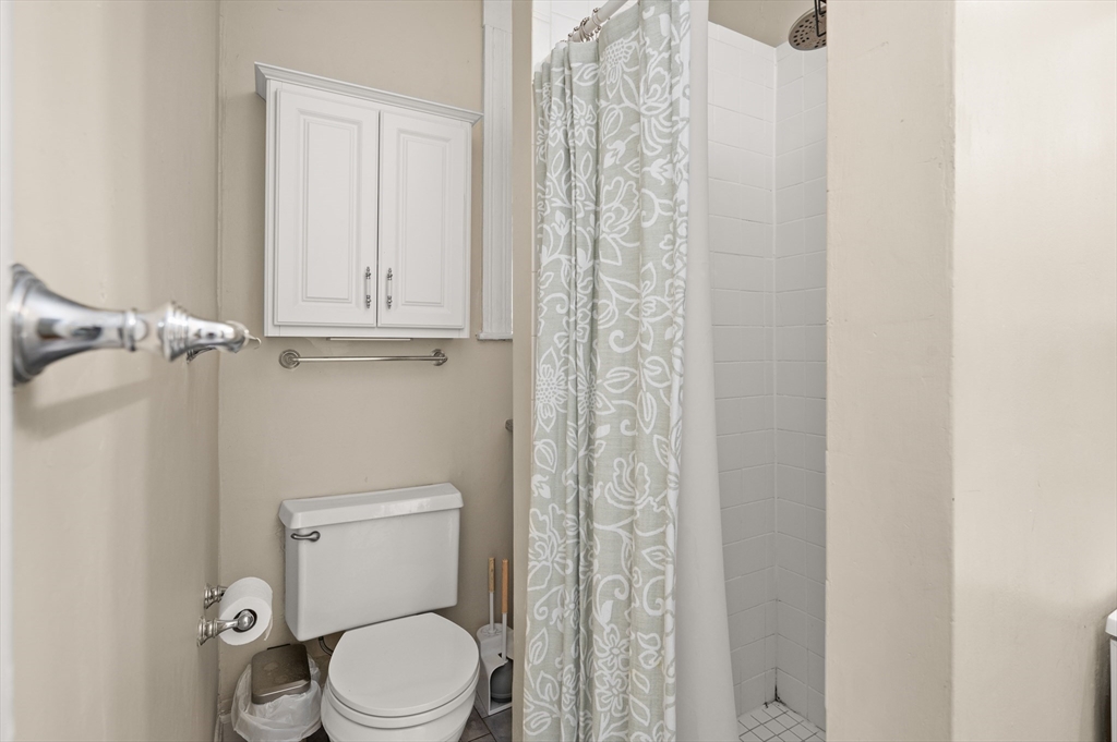 293-295 Commonwealth Ave. # 3B