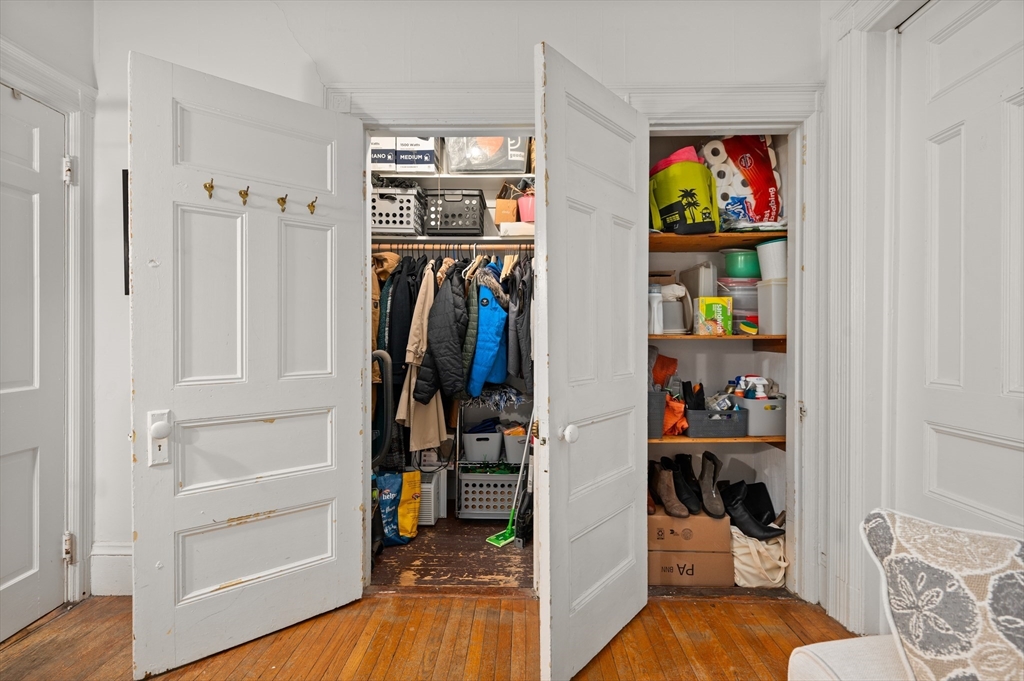 293-295 Commonwealth Ave. # 3B