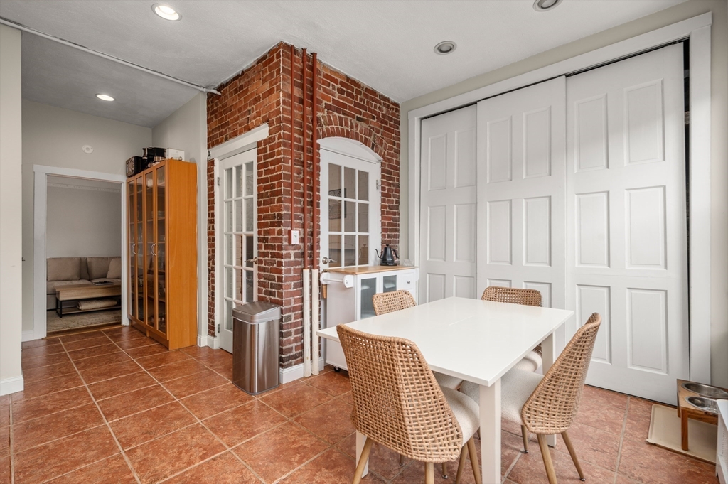 293-295 Commonwealth Ave # 3C