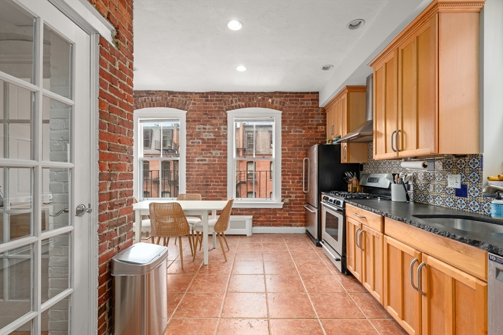 293-295 Commonwealth Ave # 3C