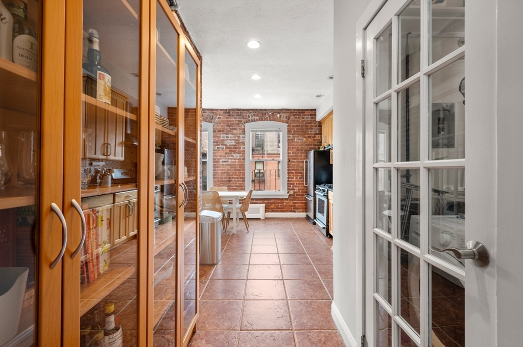 293-295 Commonwealth Ave # 3C