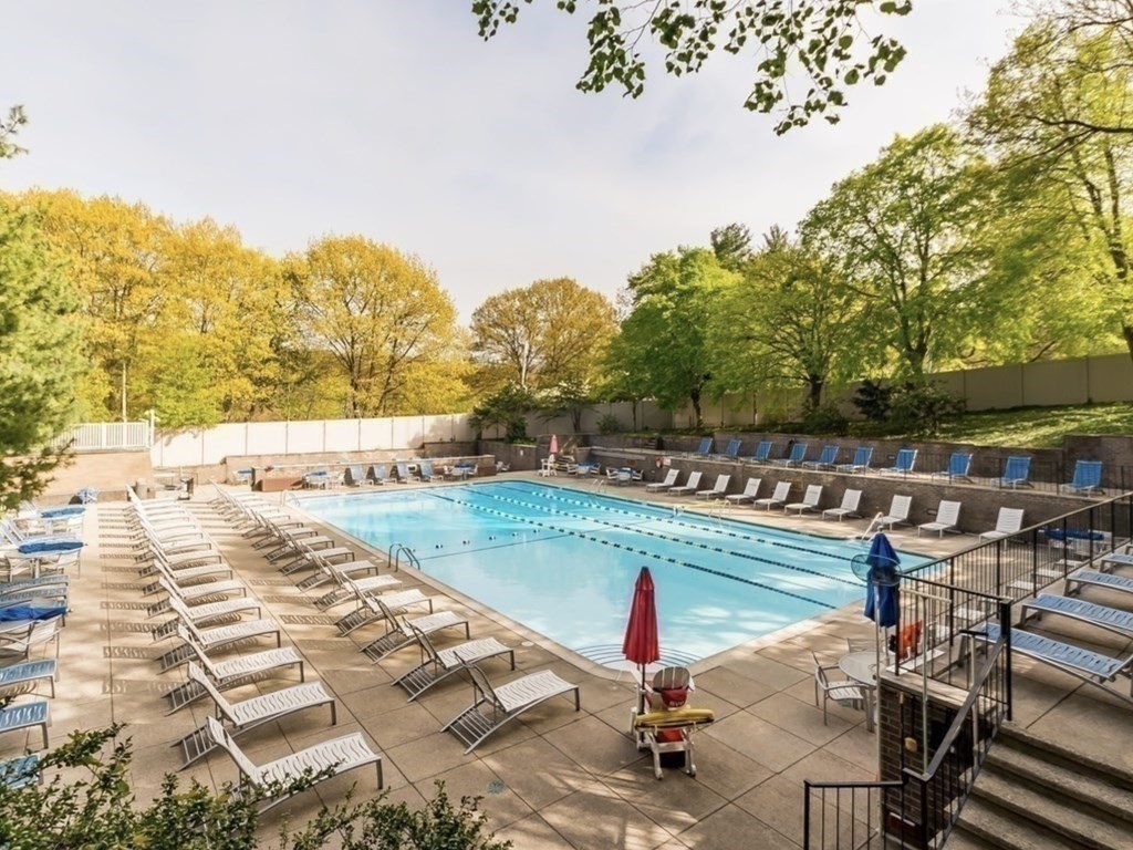 44 Washington # 1010