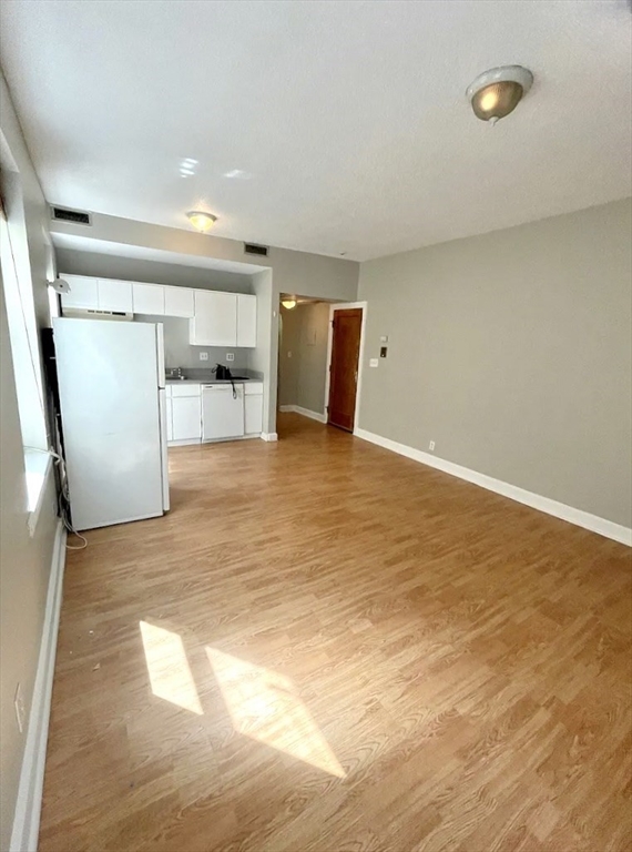 1419 Commonwealth Ave # 302