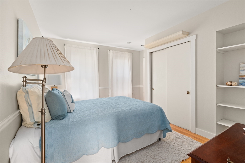 148-150 Pleasant St # 2, Marblehead Unit: 2