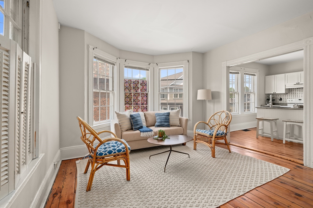 148-150 Pleasant St # 2, Marblehead Unit: 2