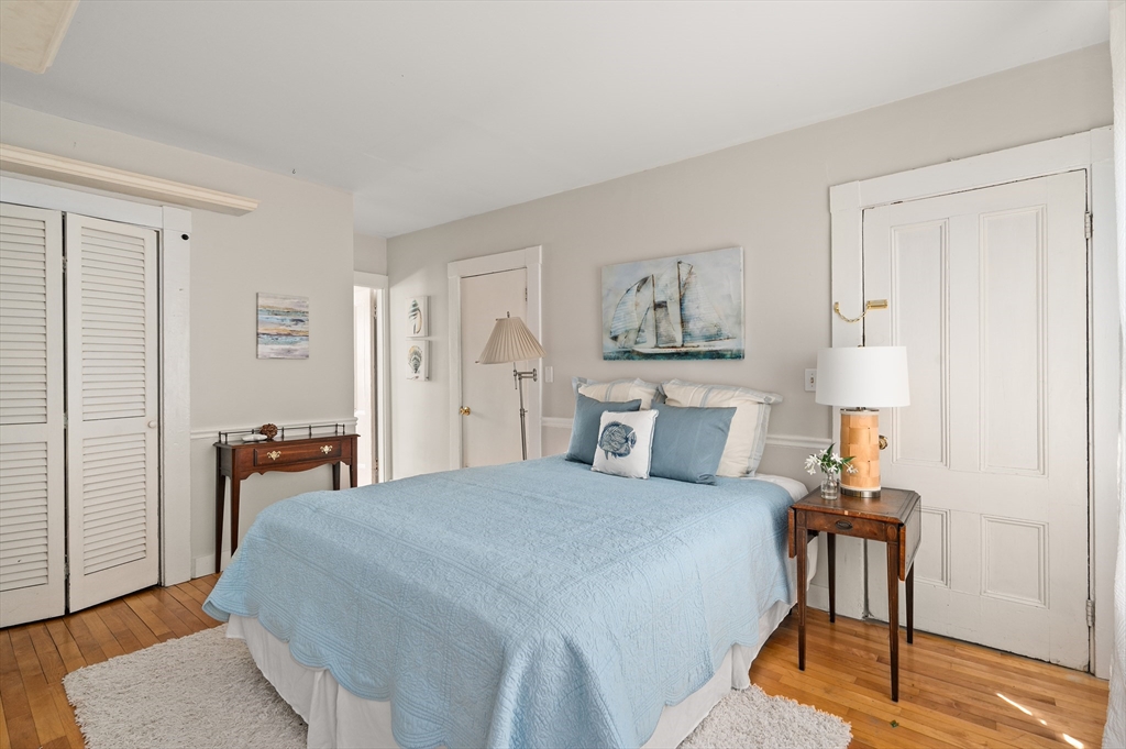 148-150 Pleasant St # 2, Marblehead Unit: 2