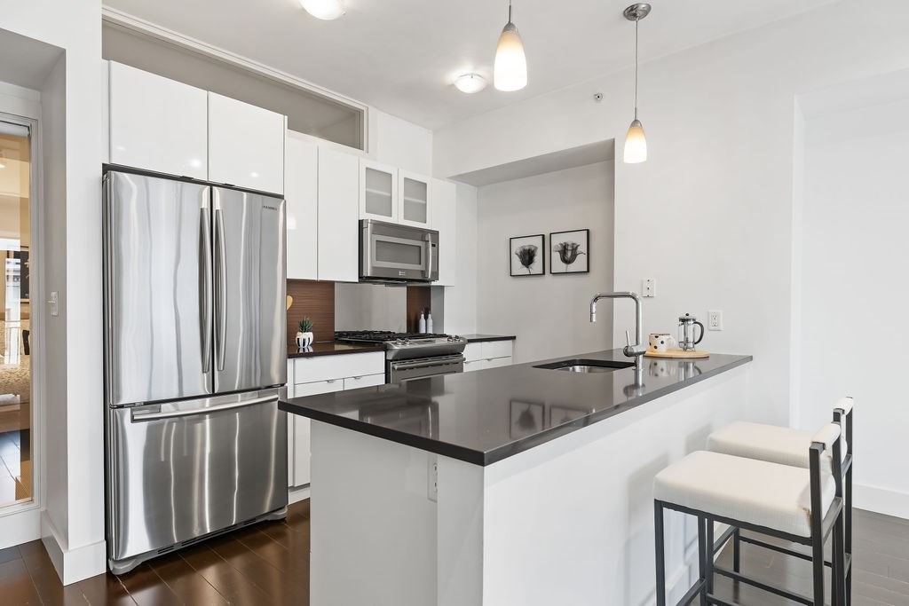 257 Northampton St. Unit: PH612