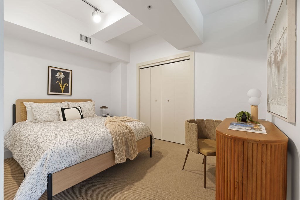 257 Northampton St. Unit: PH612