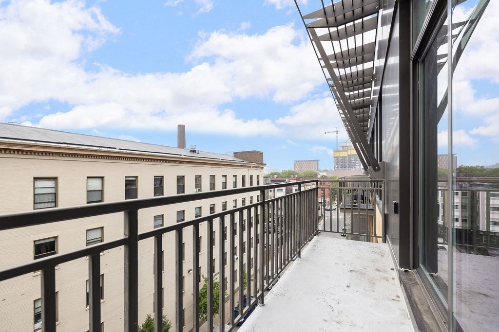 257 Northampton St. Unit: PH612