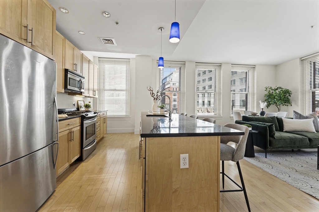 70 Lincoln Street # L312