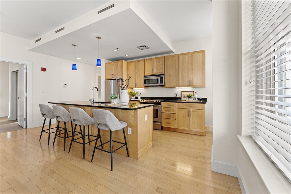 70 Lincoln Street # L312