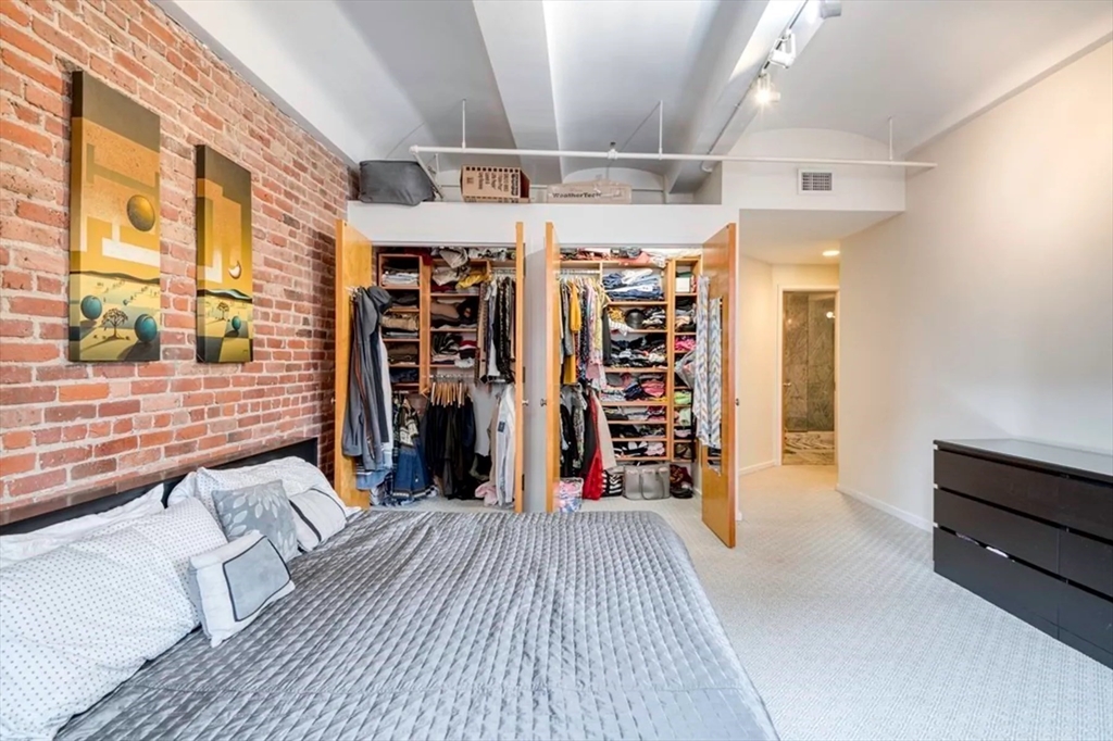 121 Beach Street # 602