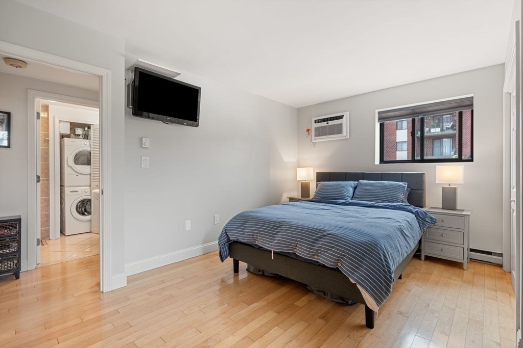 135 Franklin St # 101